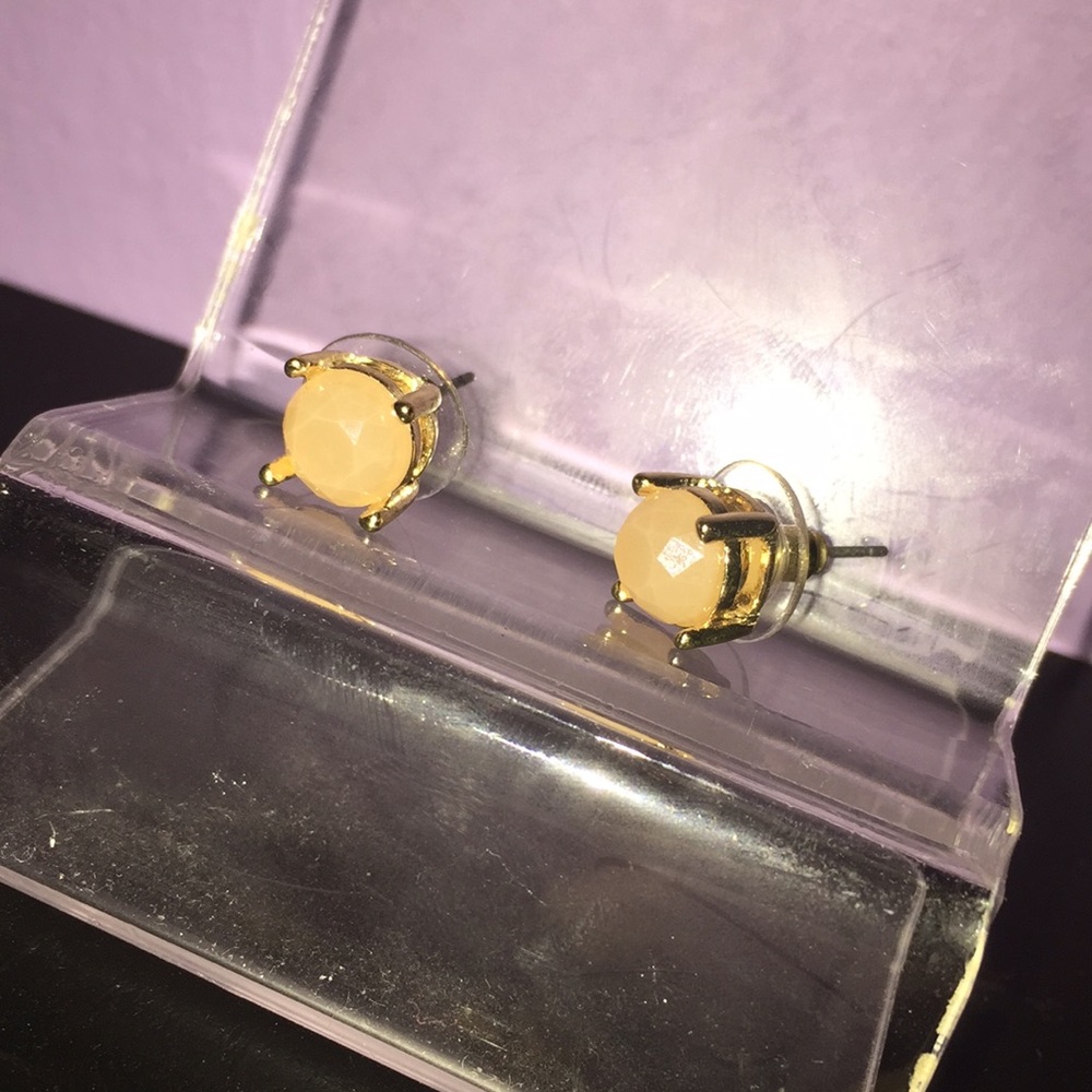 dome shaped errings